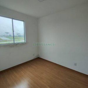 Apartamento com 52m², 2 dormitórios, 1 vaga, no bairro Desvio Rizzo em Caxias do Sul para Alugar