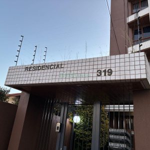 Apartamento com 195m², 3 dormitórios, 2 vagas, no bairro Colina Sorriso em Caxias do Sul para Alugar