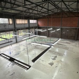 Pavilhão com 380m², no bairro Lourdes em Caxias do Sul para Alugar