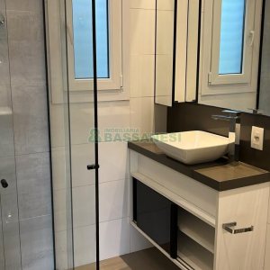 Casa com 400m², 2 dormitórios, 2 vagas, no bairro Ana Rech em Caxias do Sul para Alugar