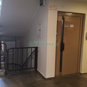 Apartamento com 51m², 2 dormitórios, no bairro Centro em Caxias do Sul para Comprar
