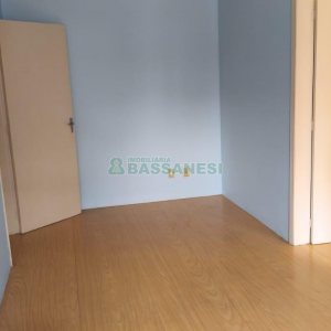 Apartamento com 51m², 2 dormitórios, no bairro Centro em Caxias do Sul para Comprar