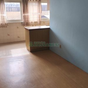 Apartamento com 51m², 2 dormitórios, no bairro Centro em Caxias do Sul para Comprar