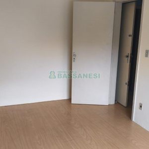 Apartamento com 51m², 2 dormitórios, no bairro Centro em Caxias do Sul para Comprar