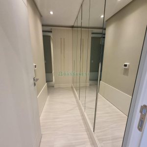 Apto Mobiliado com 165m², 3 dormitórios, 3 vagas, no bairro Panazzolo em Caxias do Sul para Alugar