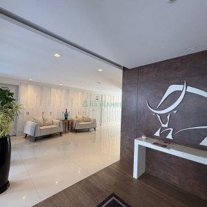 Apto Mobiliado com 165m², 3 dormitórios, 3 vagas, no bairro Panazzolo em Caxias do Sul para Alugar