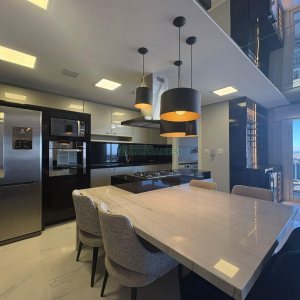 Apto Mobiliado com 165m², 3 dormitórios, 3 vagas, no bairro Panazzolo em Caxias do Sul para Alugar