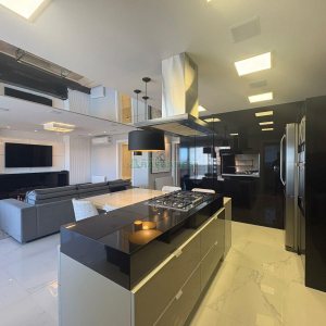 Apto Mobiliado com 165m², 3 dormitórios, 3 vagas, no bairro Panazzolo em Caxias do Sul para Alugar