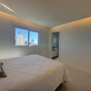 Apto Mobiliado com 165m², 3 dormitórios, 3 vagas, no bairro Panazzolo em Caxias do Sul para Alugar