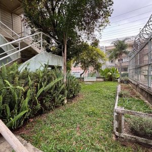 Casa com 110m², 3 dormitórios, no bairro Pio X em Caxias do Sul para Alugar