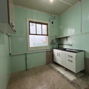 Casa com 110m², 3 dormitórios, no bairro Pio X em Caxias do Sul para Alugar