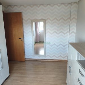 Apto Mobiliado com 110m², 2 dormitórios, 2 vagas, no bairro Lourdes em Caxias do Sul para Alugar