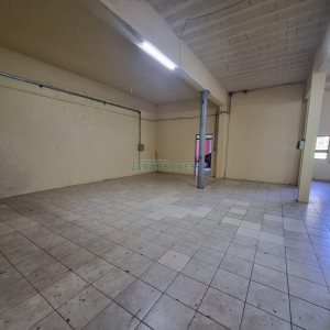 Pavilhão com 200m², 1 vaga, no bairro Cristo Redentor em Caxias do Sul para Alugar