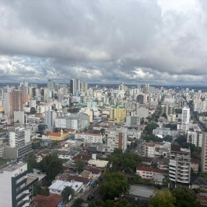 Apartamento com 264m², 3 dormitórios, 2 vagas, no bairro Lourdes em Caxias do Sul para Alugar