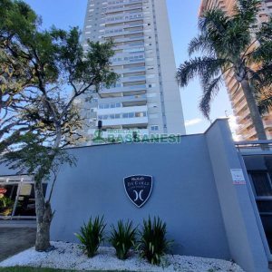 Apartamento com 264m², 3 dormitórios, 2 vagas, no bairro Lourdes em Caxias do Sul para Alugar