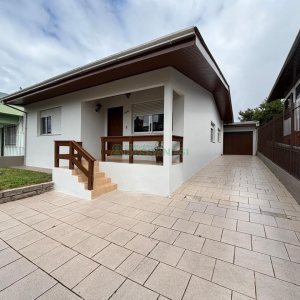 Casa com 190m², 3 dormitórios, 3 vagas, no bairro Rio Branco em Caxias do Sul para Alugar