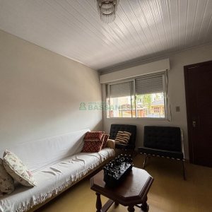 Casa com 190m², 3 dormitórios, 3 vagas, no bairro Rio Branco em Caxias do Sul para Alugar