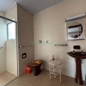 Casa com 190m², 3 dormitórios, 3 vagas, no bairro Rio Branco em Caxias do Sul para Alugar