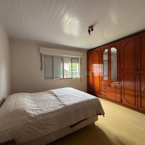 Casa com 190m², 3 dormitórios, 3 vagas, no bairro Rio Branco em Caxias do Sul para Alugar