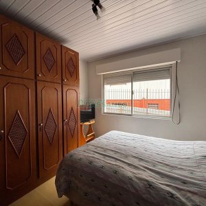 Casa com 190m², 3 dormitórios, 3 vagas, no bairro Rio Branco em Caxias do Sul para Alugar