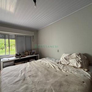 Casa com 190m², 3 dormitórios, 3 vagas, no bairro Rio Branco em Caxias do Sul para Alugar