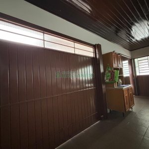 Casa com 190m², 3 dormitórios, 3 vagas, no bairro Rio Branco em Caxias do Sul para Alugar