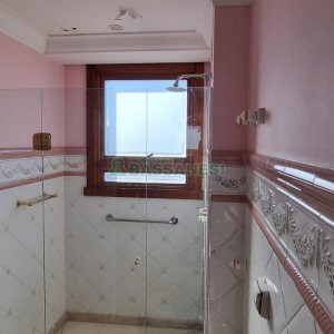 Apartamento com 269m², 3 dormitórios, 3 vagas, no bairro Exposição em Caxias do Sul para Comprar