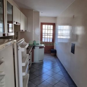 Apartamento com 269m², 3 dormitórios, 3 vagas, no bairro Exposição em Caxias do Sul para Comprar