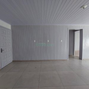 Casa com 50m², 2 dormitórios, no bairro Panazzolo em Caxias do Sul para Alugar
