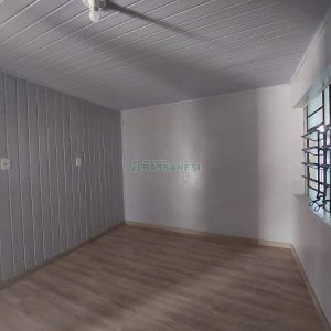 Casa com 50m², 2 dormitórios, no bairro Panazzolo em Caxias do Sul para Alugar