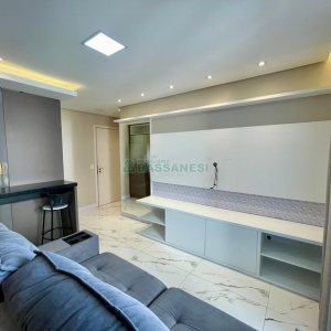 Apto Mobiliado com 72m², 2 dormitórios, 2 vagas, no bairro Universitário em Caxias do Sul para Alugar