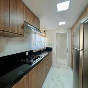 Apto Mobiliado com 72m², 2 dormitórios, 2 vagas, no bairro Universitário em Caxias do Sul para Alugar