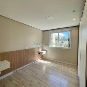 Apto Mobiliado com 72m², 2 dormitórios, 2 vagas, no bairro Universitário em Caxias do Sul para Alugar