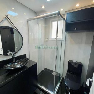 Apto Mobiliado com 72m², 2 dormitórios, 2 vagas, no bairro Universitário em Caxias do Sul para Alugar