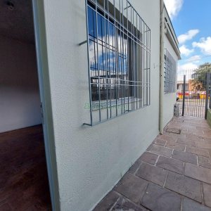 Casa com 80m², 3 dormitórios, no bairro São José em Caxias do Sul para Alugar