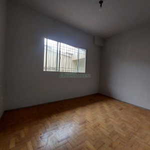 Casa com 80m², 3 dormitórios, no bairro São José em Caxias do Sul para Alugar