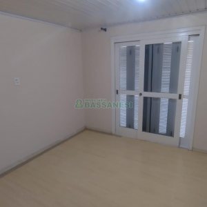 Casa com 268m², 3 dormitórios, 2 vagas, no bairro Esplanada em Caxias do Sul para Comprar