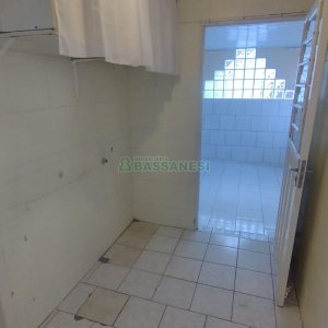 Casa com 268m², 3 dormitórios, 2 vagas, no bairro Esplanada em Caxias do Sul para Comprar