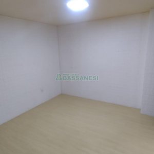 Casa com 268m², 3 dormitórios, 2 vagas, no bairro Esplanada em Caxias do Sul para Comprar