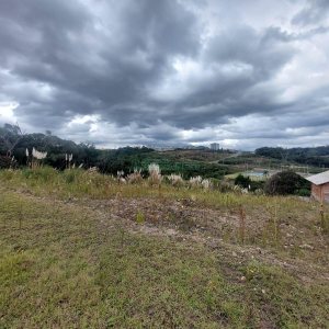 Terreno, no bairro São Giácomo em Caxias do Sul para Comprar