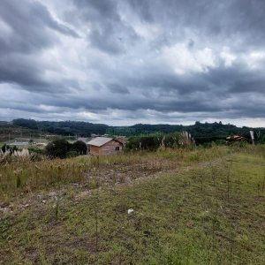 Terreno, no bairro São Giácomo em Caxias do Sul para Comprar