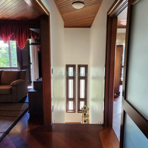 Casa com 264m², 3 dormitórios, 4 vagas, no bairro Bela Vista em Caxias do Sul para Comprar