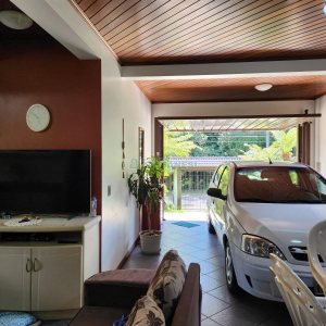 Casa com 264m², 3 dormitórios, 4 vagas, no bairro Bela Vista em Caxias do Sul para Comprar