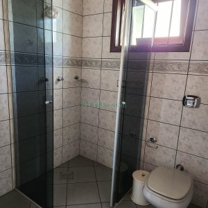 Casa com 264m², 3 dormitórios, 4 vagas, no bairro Bela Vista em Caxias do Sul para Comprar