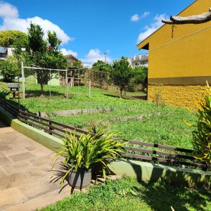 Casa com 264m², 3 dormitórios, 4 vagas, no bairro Bela Vista em Caxias do Sul para Comprar