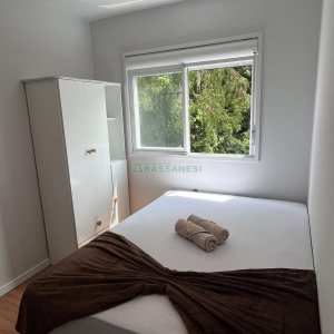 Apartamento com 55m², 2 dormitórios, 1 vaga, no bairro Panazzolo em Caxias do Sul para Comprar