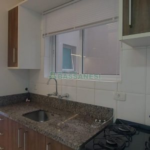 Apartamento com 44m², 1 dormitório, 1 vaga, no bairro Petrópolis em Caxias do Sul para Alugar