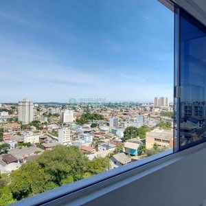 Apartamento com 44m², 1 dormitório, 1 vaga, no bairro Petrópolis em Caxias do Sul para Alugar