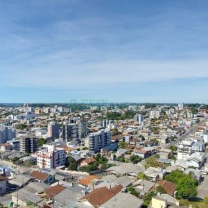 Apartamento com 44m², 1 dormitório, 1 vaga, no bairro Petrópolis em Caxias do Sul para Alugar