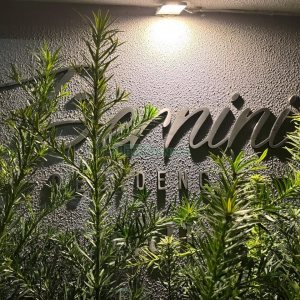 Apartamento com 70m², 2 dormitórios, 1 vaga, no bairro Kayser em Caxias do Sul para Alugar